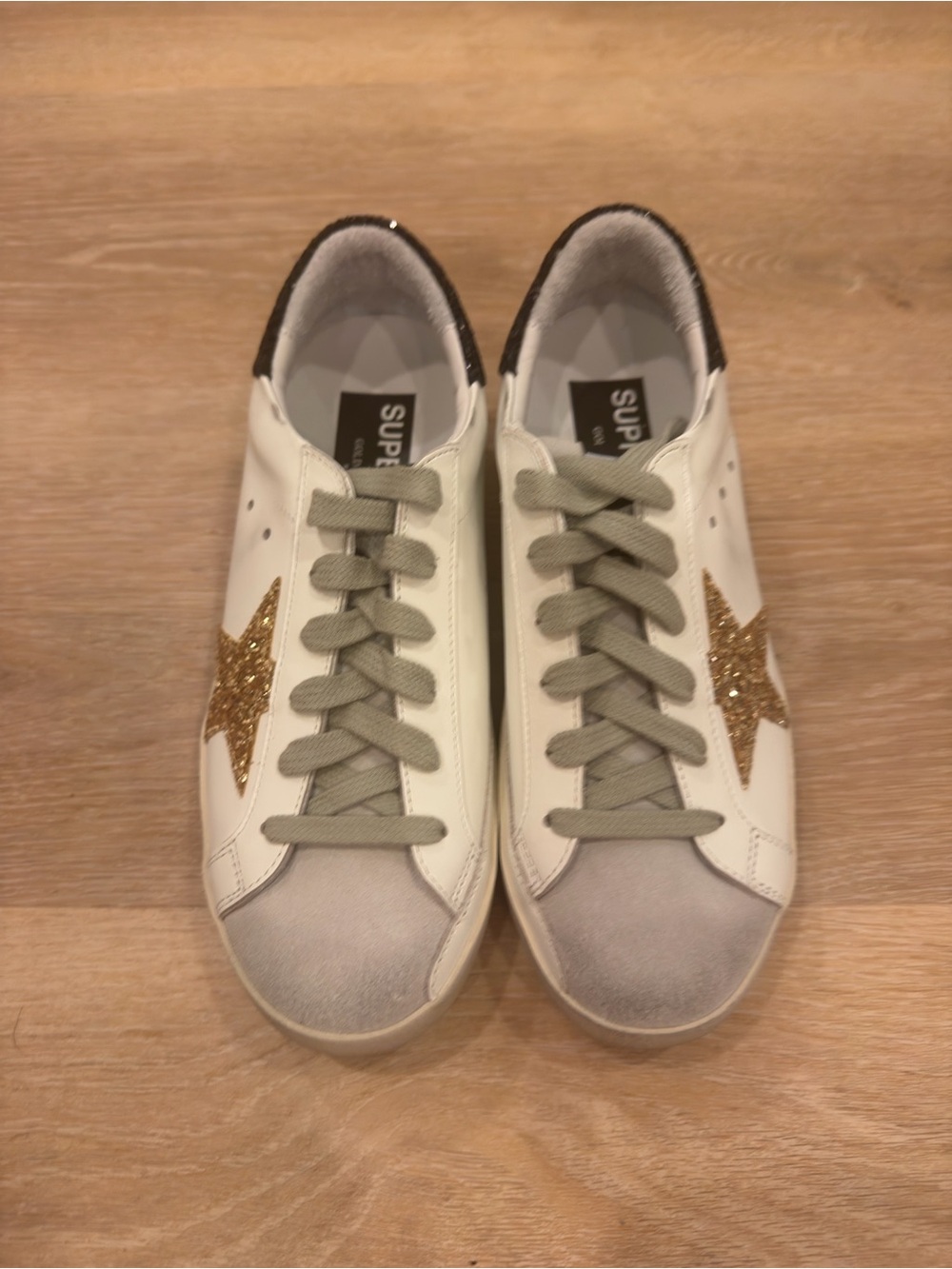 Golden Goose Super-Star Women’s Sneakers - Picture 5 of 8